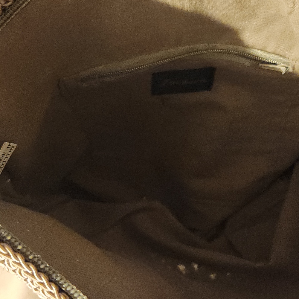 purse - Picture 4 of 7